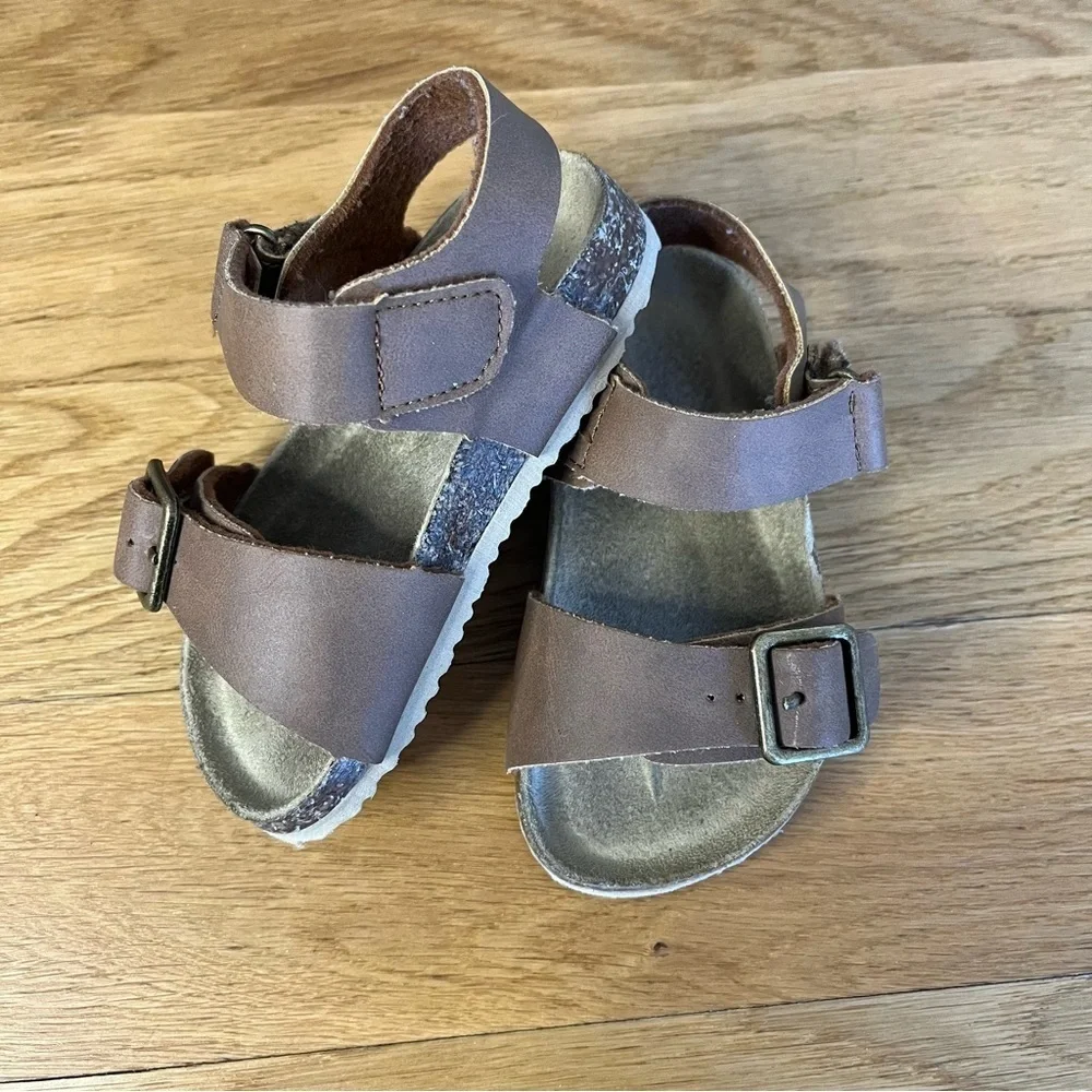 Brown Leather Sandals with Buckles